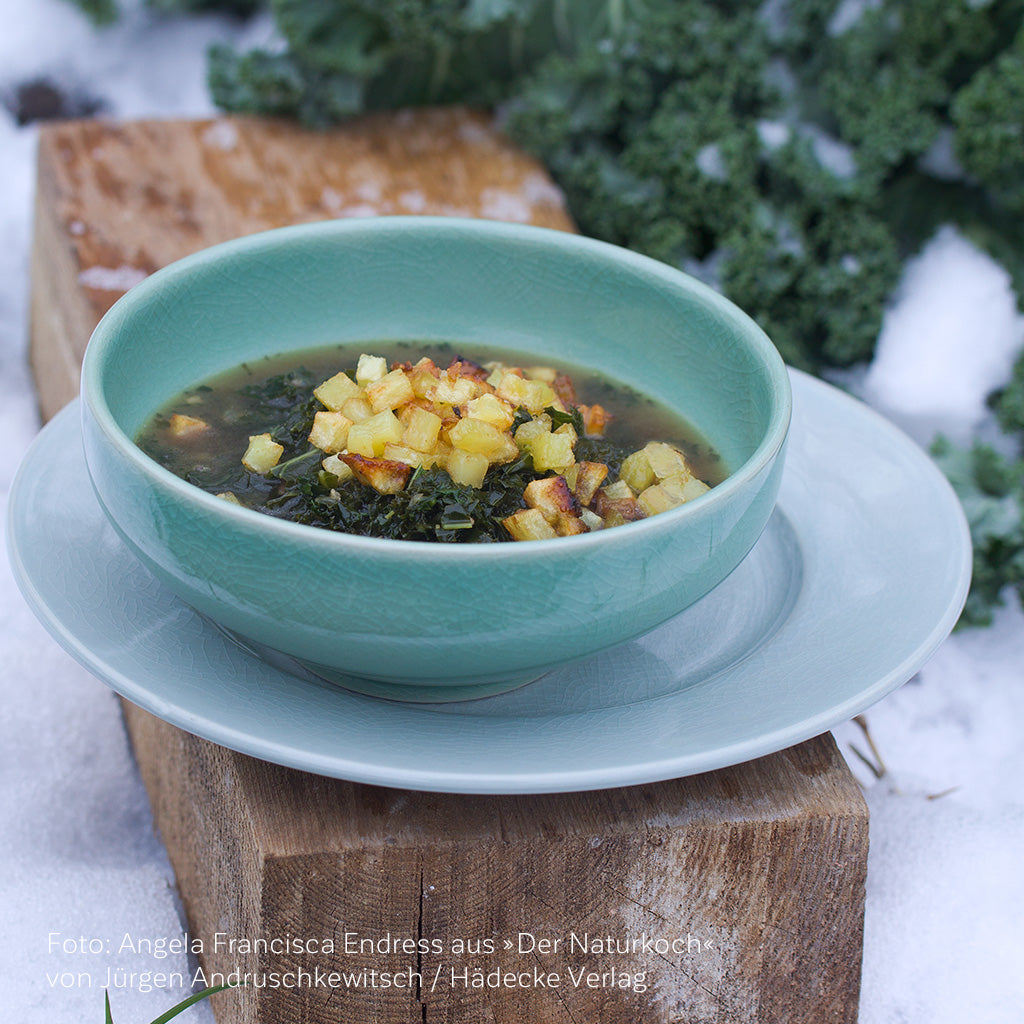 Rezept der Woche: Grünkohlsuppe mit glasierten Kartoffeln